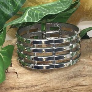 Modern Jewelry Lines Circles Cuff Bracelet Bangle